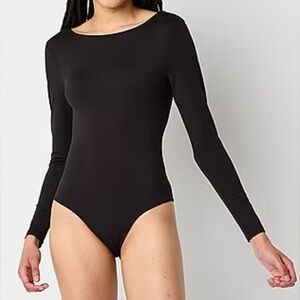 Arizona Long Sleeve Bodysuit Juniors(Length: 19”
Pit to. Pit 21” Flat up to 27”)